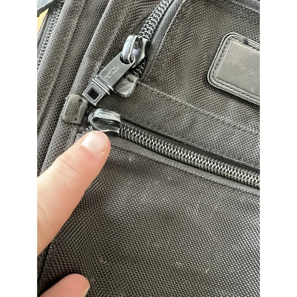 Tumi Alpha T-Pass Expandable Briefcase Laptop Bag Nylon Black 26145DH Reg $475